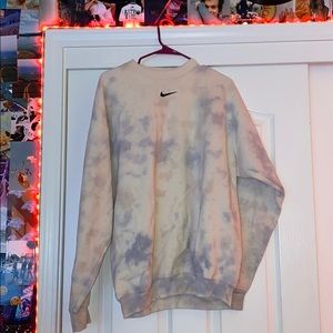 oversized nike crewneck